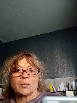 ZlataLove777 online show from June 11, 2026, 12:03 pm