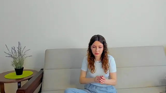ToasterWife online show from June 17, 2026, 5:43 am