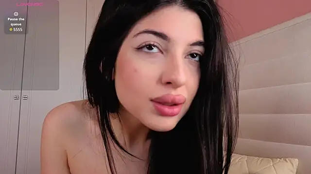 Snapshot of SwiiityKiss chatting on June 12, 2026, 6:56 am SwiiityKiss online show from June 12, 2026, 6:56 am