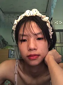 Snapshot of YI_RUBII chatting on June 11, 2026, 9:29 am YI RUBII online show from June 11, 2026, 9:29 am