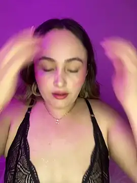 Snapshot of Rositafresitaa chatting on June 10, 2026, 1:06 am Rositafresitaa online show from June 10, 2026, 1:06 am