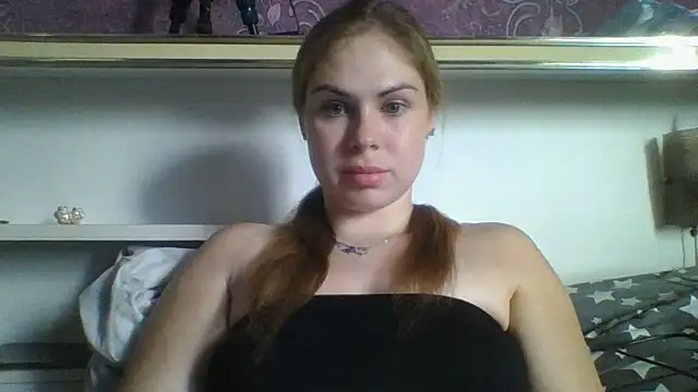 Snapshot of MelaniePres chatting on June 11, 2026, 2:59 pm MelaniePres online show from June 11, 2026, 2:59 pm