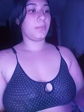 MaraLuna  online show from June 10, 2026, 4:45 am