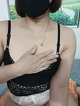 KYE sexyy online show from June 6, 2026, 4:01 pm