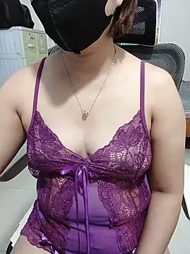 KYE sexyy online show from June 9, 2026, 1:06 am