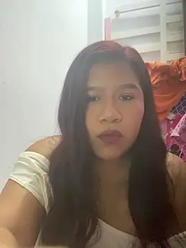 alecamila online show from June 7, 2026, 1:54 am