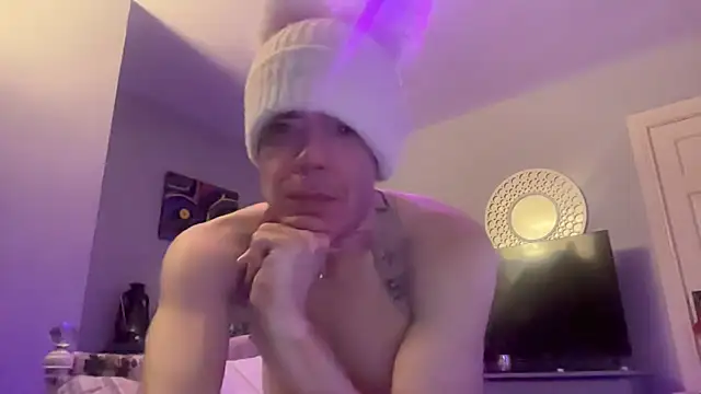 LilithRiaghanSkye online show from June 8, 2026, 1:28 am