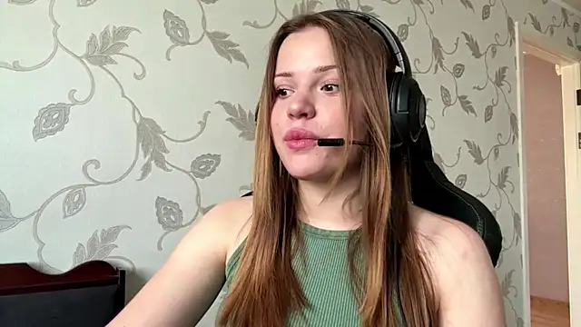 Eva Memphis online show from June 11, 2026, 12:58 pm