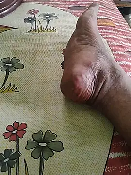 daddys small dick online show from June 9, 2026, 6:36 am