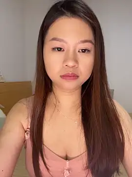 mimi05231 online show from June 9, 2026, 1:56 pm