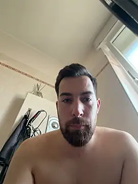 ragazzoitali online show from June 10, 2026, 1:54 pm
