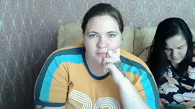 TiaMason online show from June 9, 2026, 1:01 pm