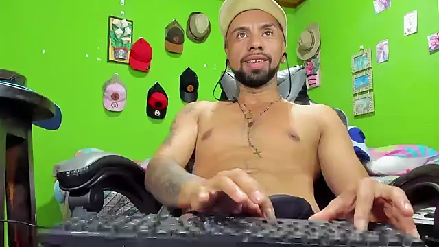 Arian Pervert online show from November 6, 2025, 11:22 am