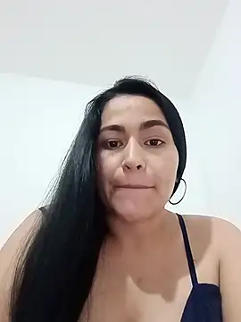 Carolina Velez pm online show from June 9, 2026, 3:51 am