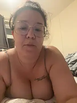curvymayaxo online show from June 9, 2026, 10:10 pm