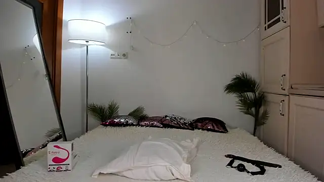 SonyaBabyn online show from March 15, 2025, 2:01 pm