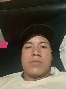 juanesyf online show from June 24, 2026, 1:26 am