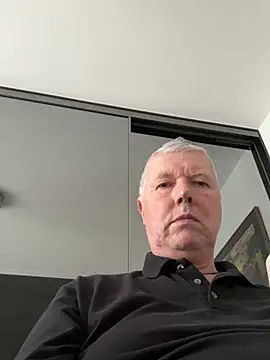 cumboy online show from January 28, 2025, 2:53 pm