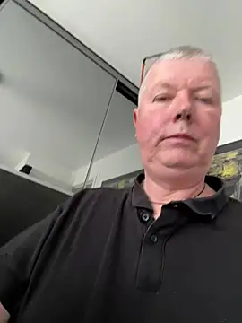 cumboy online show from April 28, 2026, 12:10 pm