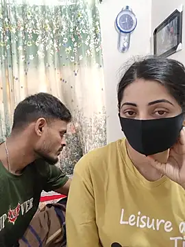 Couple-8 online show from June 25, 2026, 4:45 am