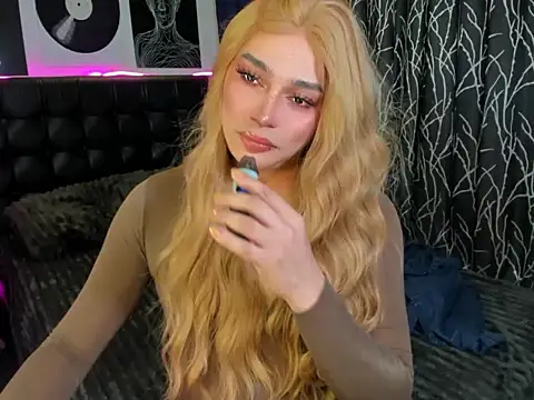 MissCruella online show from May 29, 2026, 7:56 pm