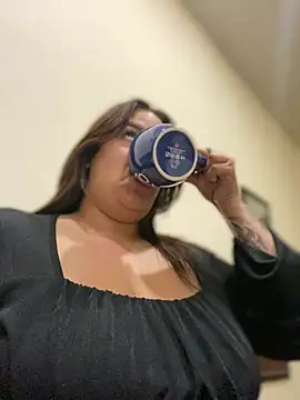 AliceStarshine online show from March 1, 2025, 11:47 pm