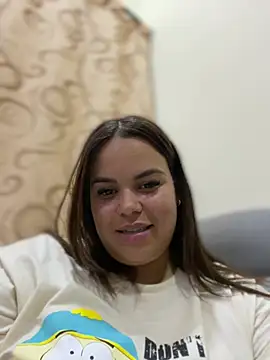 AliceStarshine online show from March 18, 2025, 2:04 am