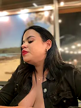 AliceStarshine online show from October 2, 2025, 2:18 am