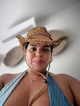 AliceStarshine online show from December 18, 2025, 7:31 pm