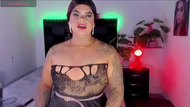 isabelleandbrand online show from January 11, 2025, 6:33 pm