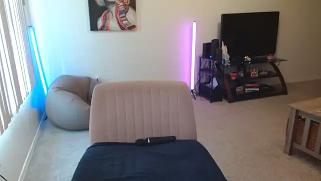 Snapshot of XxMs_StarzxX chatting on April 6, 2026, 12:50 pm XxMs StarzxX online show from April 6, 2026, 12:50 pm