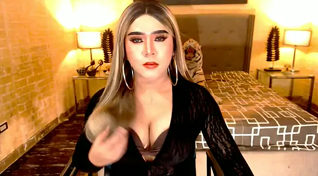 Snapshot of BigCumHuntersxx chatting on January 15, 2025, 7:34 pm BigCumHuntersxx online show from January 15, 2025, 7:34 pm