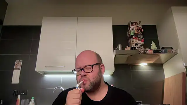 theitalianbear online show from November 7, 2025, 3:28 am