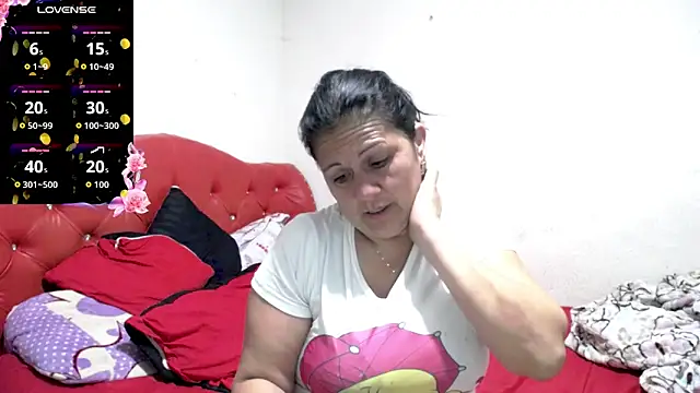 Snapshot of sexy_jhoan88 chatting on May 16, 2026, 12:40 am sexy jhoan88 online show from May 16, 2026, 12:40 am