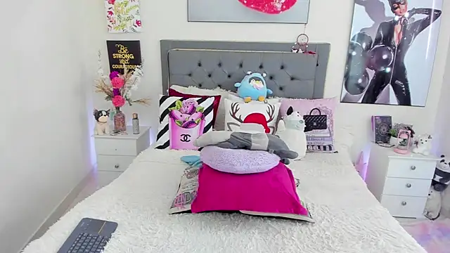 Snapshot of sticksex_candy chatting on January 20, 2025, 6:32 pm sticksex candy online show from January 20, 2025, 6:32 pm