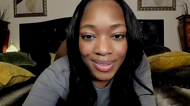 nicolesolace online show from December 9, 2024, 5:07 am