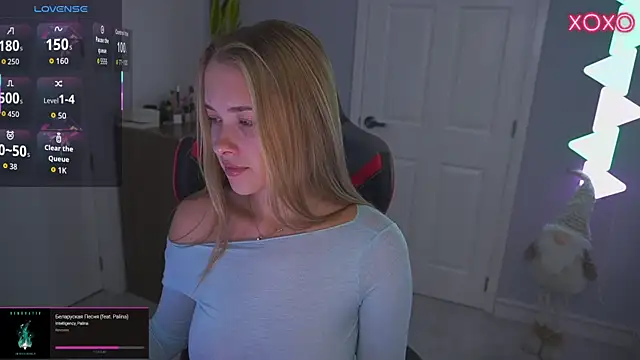 DanikaDillan online show from January 7, 2026, 12:35 am