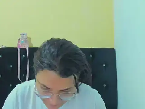 MARILYN GARCIA online show from December 20, 2024, 2:27 pm