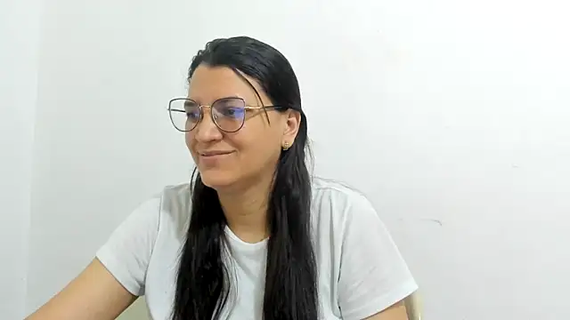 MARILYN GARCIA online show from September 27, 2025, 10:59 pm