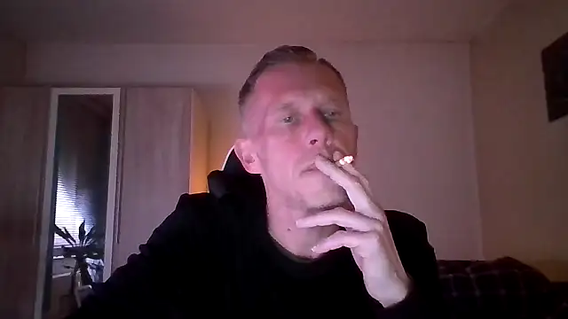 Snapshot of slaveboy2016@xh chatting on December 28, 2024, 11:59 pm slaveboy2016xh online show from December 28, 2024, 11:59 pm