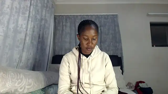 leanna23 online show from November 23, 2025, 6:41 pm