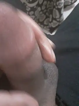 Demillvan online show from March 12, 2025, 9:03 pm