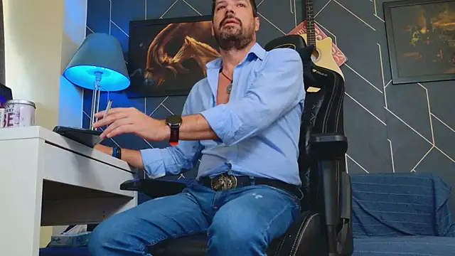 ChrisKox online show from September 15, 2025, 6:13 am