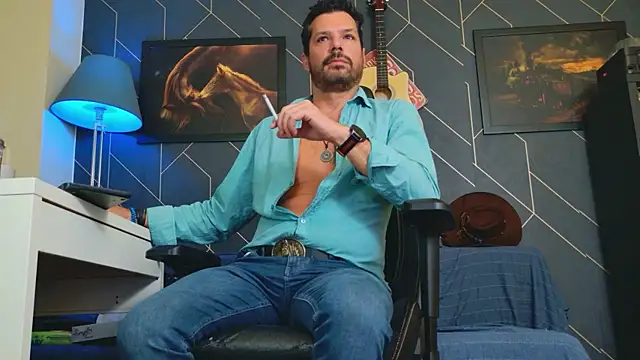 ChrisKox online show from October 4, 2025, 8:40 pm