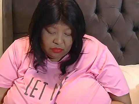 Snapshot of nancy111 chatting on February 24, 2026, 1:25 am nancy111 online show from February 24, 2026, 1:25 am