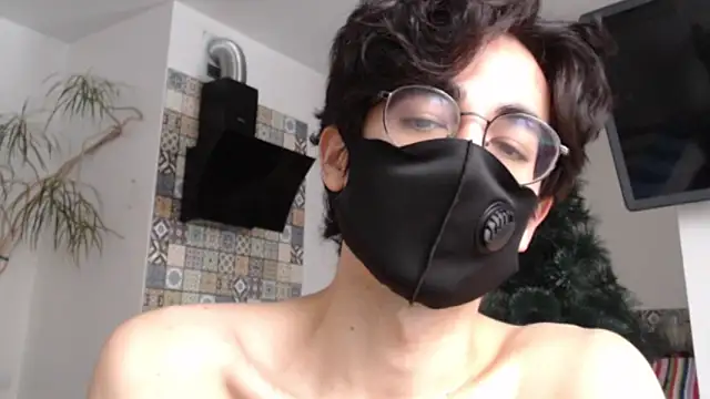 AlanDeNavarre online show from February 17, 2026, 8:22 am