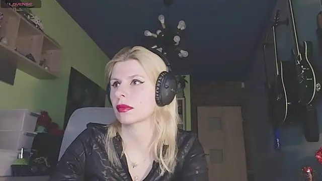 karmija online show from February 25, 2025, 10:18 pm