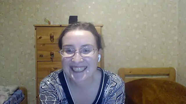 Smart Rose online show from February 11, 2025, 12:59 am