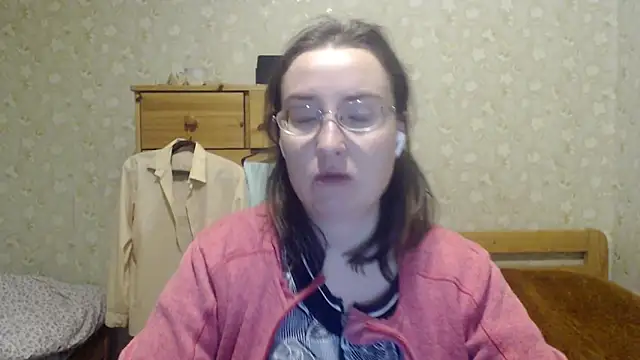 Smart Rose online show from March 5, 2025, 6:56 pm