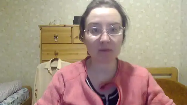 Smart Rose online show from March 6, 2025, 6:48 pm